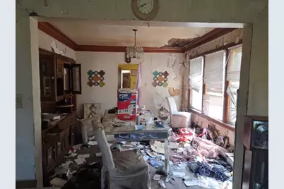 10243 S Lafayette Avenue, Chicago, IL 60628 - Photo 9