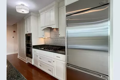 520 S Washington Street #604, Naperville, IL 60540 - Photo 9