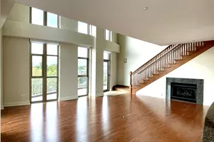 520 S Washington St, Naperville, IL 60540 - Photo 3