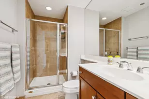 130 N Garland Ct, Chicago, IL 60602 - Photo 21