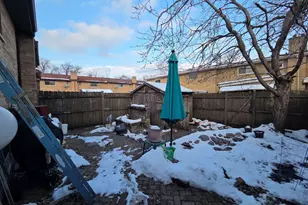 257 Dover Dr, Des Plaines, IL 60018 - Photo 13