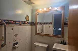 257 Dover Dr, Des Plaines, IL 60018 - Photo 5