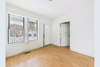 1441 N Kolin Avenue, Chicago, IL 60651 - Photo 3