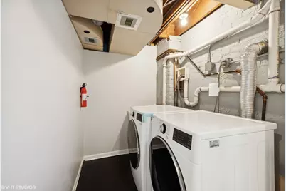 8152 Mayfield Avenue, Burbank, IL 60459 - Photo 23