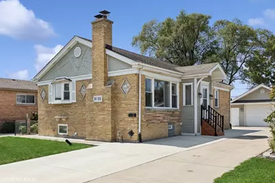 8152 Mayfield Avenue, Burbank, IL 60459 - Photo 1
