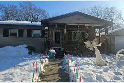 1218 Vienna Boulevard, Dekalb, IL 60115 - Photo 1