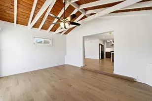 9 Forest Ln, Elk Grove Village, IL 60007 - Photo 15