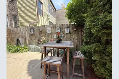 3721 W Belden Avenue #1, Chicago, IL 60647 - Photo 5