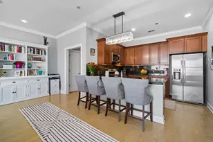 2801 N Oakley Ave, Chicago, IL 60618 - Photo 11