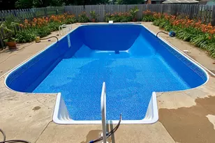 1221 S Fox Run Dr, Seneca, IL 61360 - Photo 7