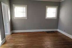 5541 W Grace St, Chicago, IL 60641 - Photo 5