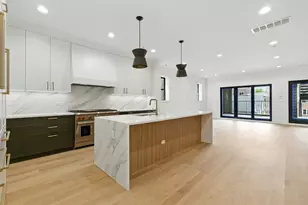 1455 W Melrose St, Chicago, IL 60657 - Photo 3