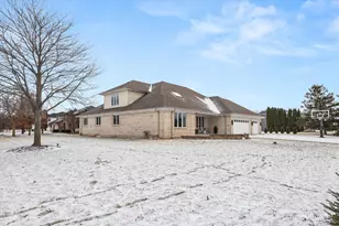 11039 Royal Porthcawl Dr, Naperville, IL 60564 - Photo 37