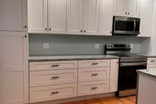 705 Strom Dr, West Dundee, IL 60118 - Photo 9