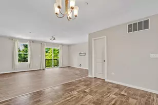 1464 Lake Ridge Ct, Mundelein, IL 60060 - Photo 5