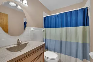 613 E 3rd St, Lockport, IL 60441 - Photo 11