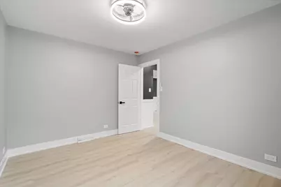 9737 S University Avenue, Chicago, IL 60628 - Photo 23