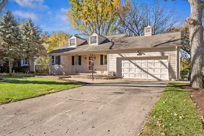 914 Brook Street, Elgin, IL 60120 - Photo 1