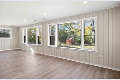 914 Brook Street, Elgin, IL 60120 - Photo 11