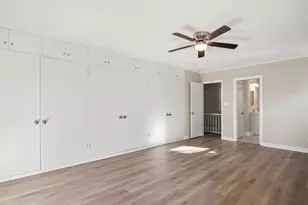 914 Brook St, Elgin, IL 60120 - Photo 19