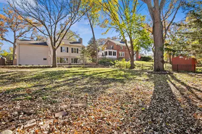 914 Brook Street, Elgin, IL 60120 - Photo 5