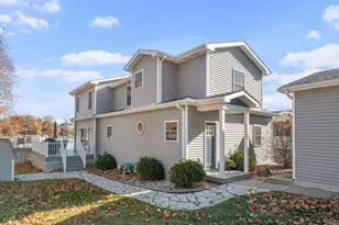 3 Holiday Dr, Lake Holiday, IL 60552 - Photo 9