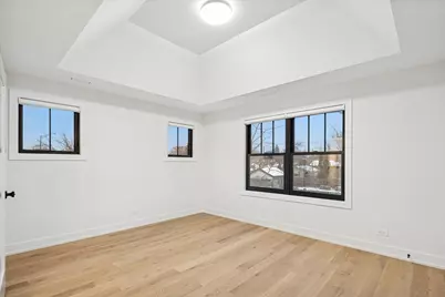 284 N Highland Avenue, Elmhurst, IL 60126 - Photo 17