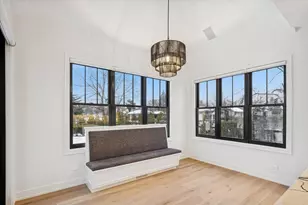 284 N Highland Ave, Elmhurst, IL 60126 - Photo 7