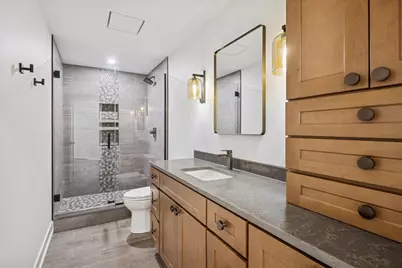 284 N Highland Avenue, Elmhurst, IL 60126 - Photo 25