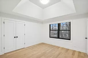 284 N Highland Ave, Elmhurst, IL 60126 - Photo 15