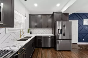 949 N Lockwood Ave, Chicago, IL 60651 - Photo 23