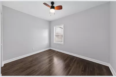 949 N Lockwood Avenue, Chicago, IL 60651 - Photo 11