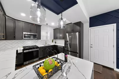 949 N Lockwood Avenue, Chicago, IL 60651 - Photo 19