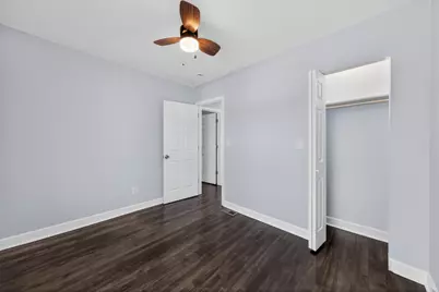 949 N Lockwood Avenue, Chicago, IL 60651 - Photo 35