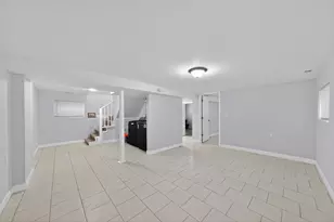 949 N Lockwood Ave, Chicago, IL 60651 - Photo 47