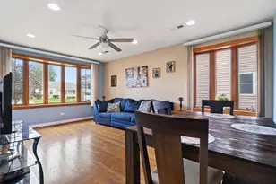 5306 Kimball Pl, Oak Lawn, IL 60453 - Photo 5