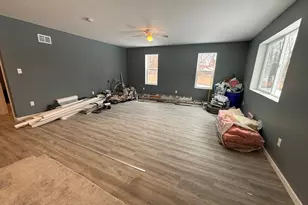 3137 Collins Ave, Rockford, IL 61109 - Photo 7