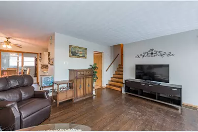 732 Whitney Avenue, Winthrop Harbor, IL 60096 - Photo 5