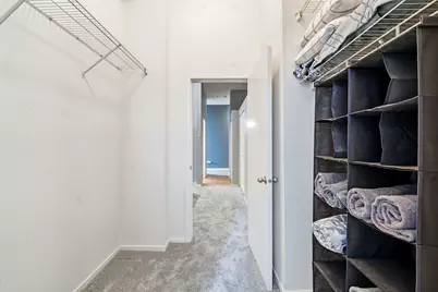 208 W Washington Street #611, Chicago, IL 60606 - Photo 17