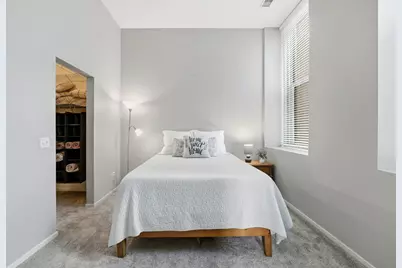 208 W Washington Street #611, Chicago, IL 60606 - Photo 13