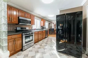 1691 Berkshire St, Glendale Heights, IL 60139 - Photo 7
