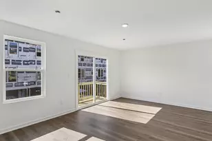 923 Briar Gln Ct, Hampshire, IL 60140 - Photo 9