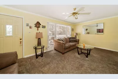 614 N La Londe Avenue, Lombard, IL 60148 - Photo 3