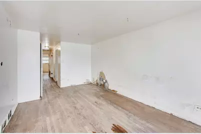 710 W 81st Place, Chicago, IL 60620 - Photo 3