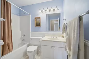 620 Twisted Oak Ln, Buffalo Grove, IL 60089 - Photo 17