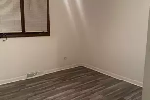 380 Mackinaw Ave, Calumet City, IL 60409 - Photo 5