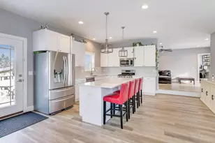 1148 W Kenilworth Ave, Palatine, IL 60067 - Photo 11