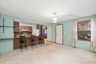 2924 W Bonnie Brook Ln, Waukegan, IL 60087 - Photo 15