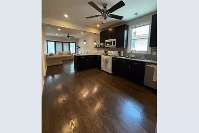 10726 S Mackinaw Avenue, Chicago, IL 60617 - Photo 7