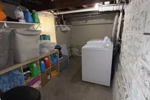 10726 S Mackinaw Ave, Chicago, IL 60617 - Photo 15